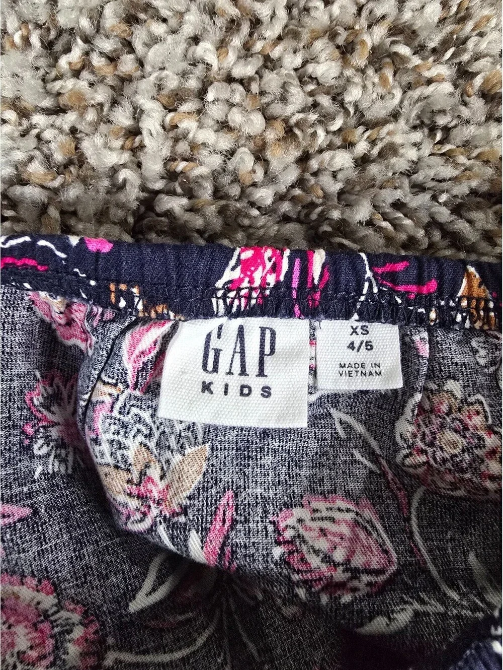 Gap Kids Girls Sz XS Knee Length Long Sleeve Smocked Dress Purple Floral